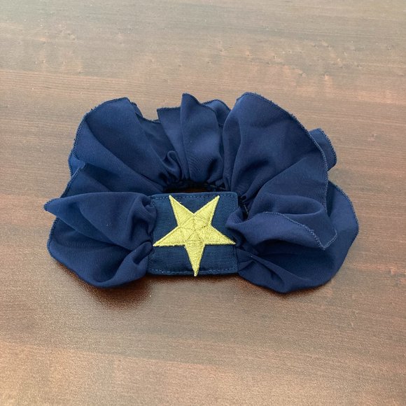 NWOT Elegant Scrunchies-Ponytail Holders-Hair Ties - Set of 3 - Picture 2 of 11